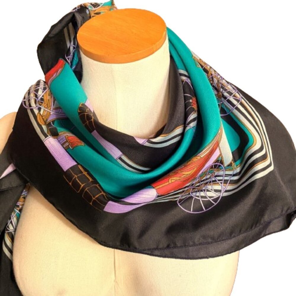 Vintage large  80s 32" x 35" fun print scarf wrap - Picture 8 of 13